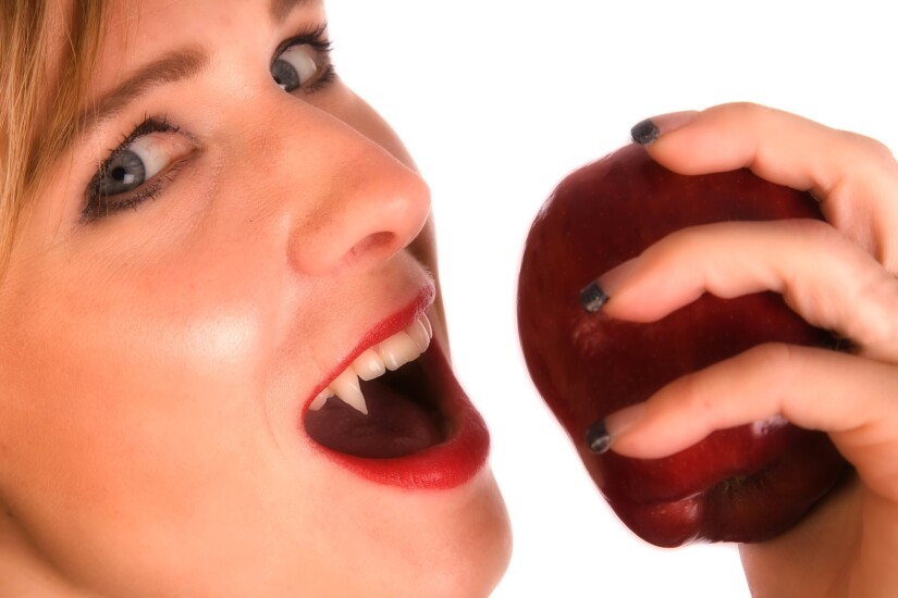 Vampire.Apple.Fotolia.jpg